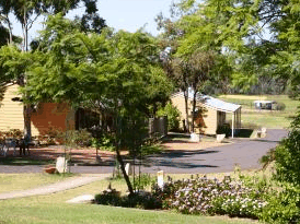 Helidon Natural Springs Spa Resort Motel - Accommodation Coffs Harbour