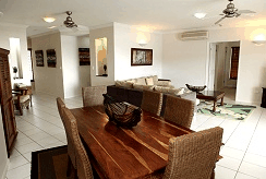 Jack And Newell Cairns Holiday Apartments - Accommodation Coffs Harbour 1