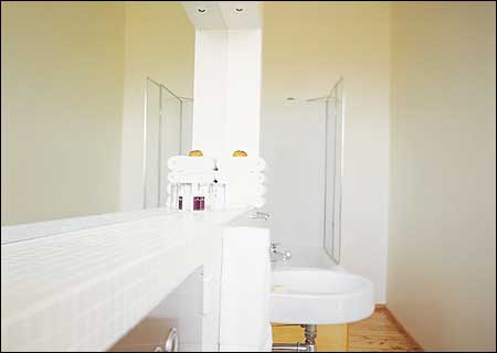 The Hatton Hotel - Accommodation Coffs Harbour 1