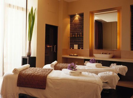 The Mansion Hotel - Accommodation Coffs Harbour 0