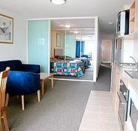 The Entrance Waldorf Apartments - Accommodation Coffs Harbour