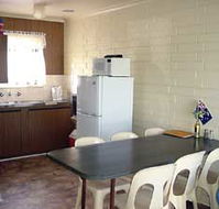 Wool Bay Holiday Units - Accommodation Coffs Harbour
