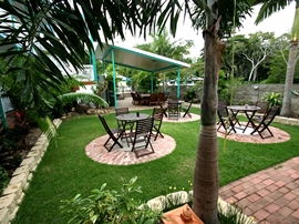 Tropical Palms Inn - Accommodation Coffs Harbour 3