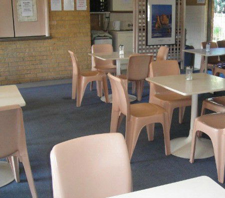 Ascot Budget Inn - Accommodation Coffs Harbour 3