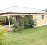Gumtrees Cottage - Accommodation Coffs Harbour