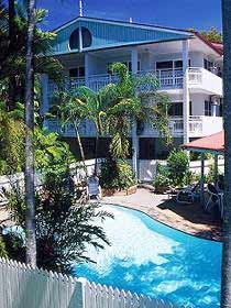 Latitude 16 Garrick House - Accommodation Coffs Harbour 0