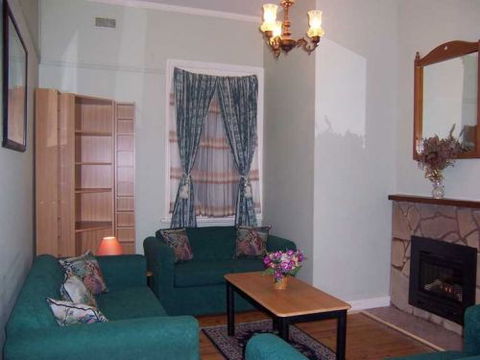 Mountain Top Holiday Home - Accommodation Coffs Harbour 0