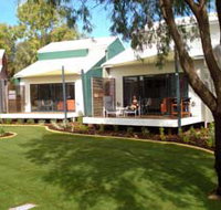 Footprints Preston Beach - Accommodation Coffs Harbour