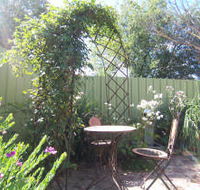 Robyn's Nest Country Cottages - Accommodation Coffs Harbour