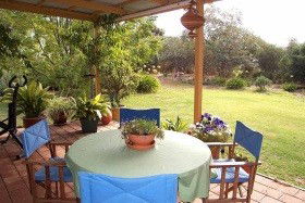 Shiraz Hill - Accommodation Coffs Harbour 0