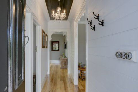 Blakiston House - Accommodation Coffs Harbour 6