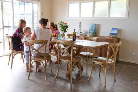 Coral Sands Luxury Beach House - Accommodation Coffs Harbour 3