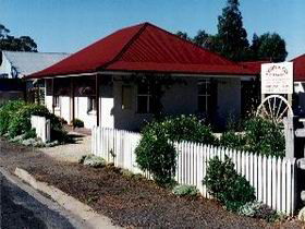 Cobb & Co Cottages - Accommodation Coffs Harbour 0