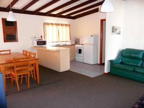 Lancelin Accommodation Service - Accommodation Coffs Harbour 8