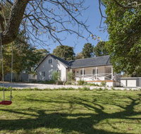 Sutton House - Accommodation Coffs Harbour