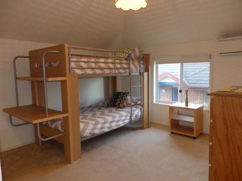 CENTREPOINT UNITS - HEIDELBERG - Accommodation Coffs Harbour 3