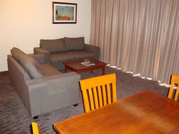 Waldorf Sydney Serviced Apartments - Accommodation Coffs Harbour 4