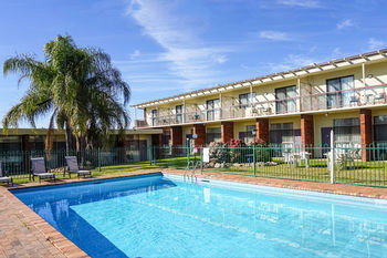 Econo Lodge Tamworth - Accommodation Coffs Harbour 12