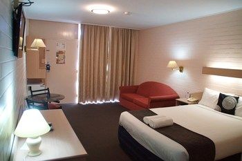 Econo Lodge Tamworth - Accommodation Coffs Harbour 89