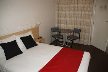 Econo Lodge Tamworth - Accommodation Coffs Harbour 90
