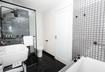 Ovolo Woolloomooloo - Accommodation Coffs Harbour 72