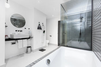 Ovolo Woolloomooloo - Accommodation Coffs Harbour 79