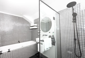 Ovolo Woolloomooloo - Accommodation Coffs Harbour 85