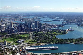 Ovolo Woolloomooloo - Accommodation Coffs Harbour 0