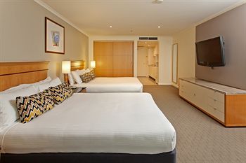 Radisson Hotel & Suites Sydney - Accommodation Coffs Harbour 14