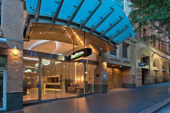 Radisson Hotel & Suites Sydney - Accommodation Coffs Harbour 22