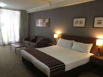 APX Darling Harbour - Accommodation Coffs Harbour 1