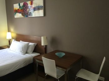 APX Darling Harbour - Accommodation Coffs Harbour 3