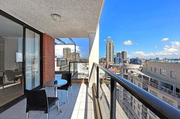 APX Darling Harbour - Accommodation Coffs Harbour 12