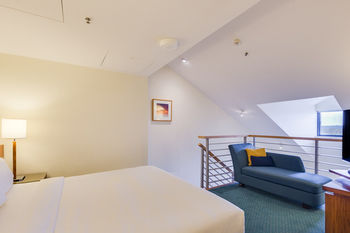 Courtyard By Marriott Sydney-North Ryde - Accommodation Coffs Harbour 10