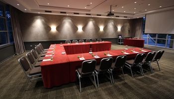 Mercure Sydney Parramatta - Accommodation Coffs Harbour 2