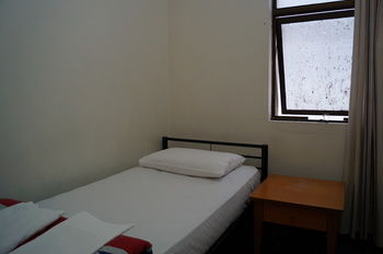 Maze Backpackers - Accommodation Coffs Harbour 5