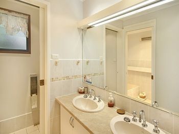 Wombats B&B - Apartments - Accommodation Coffs Harbour 28