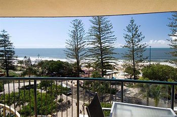Peninsular Beachfront Resort - Accommodation Coffs Harbour 5