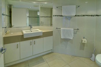 Peninsular Beachfront Resort - Accommodation Coffs Harbour 9