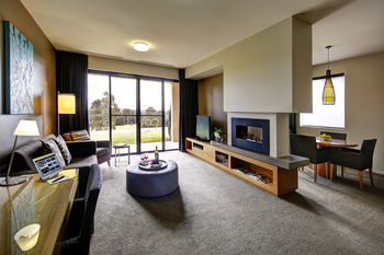 Chateau Elan - Accommodation Coffs Harbour 11