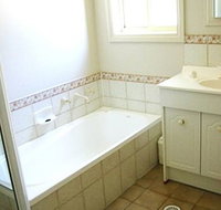 Madigan Wine Country Cottages - Accommodation Coffs Harbour