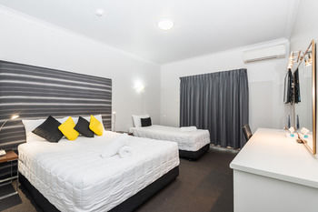 The Esplanade Motel - Formerly Eco-Inn Warners Bay - Accommodation Coffs Harbour 10