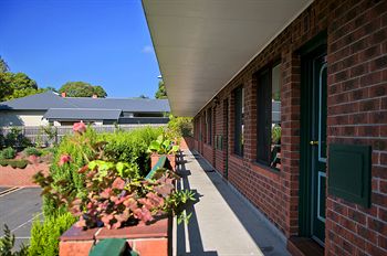 Lamplighter Motel - Accommodation Coffs Harbour 2