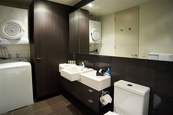 Amity South Yarra Apartments - Accommodation Coffs Harbour 9