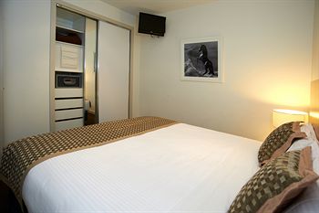 Amity South Yarra Apartments - Accommodation Coffs Harbour 12