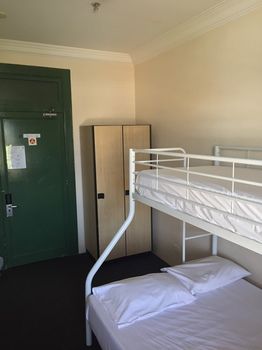 Elephant Backpacker Sydney - Hostel - Accommodation Coffs Harbour 10