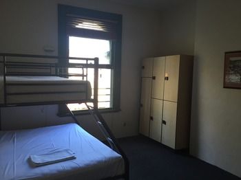 Elephant Backpacker Sydney - Hostel - Accommodation Coffs Harbour 28