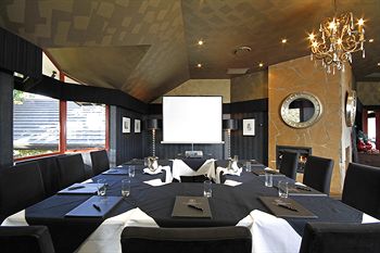 Echoes Boutique Hotel And Restaurant - Accommodation Coffs Harbour 1