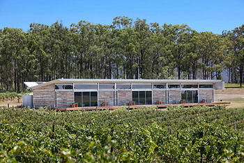 The Longhouse - Accommodation Coffs Harbour 6