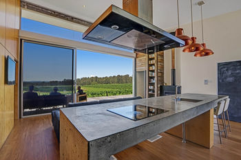 The Longhouse - Accommodation Coffs Harbour 15